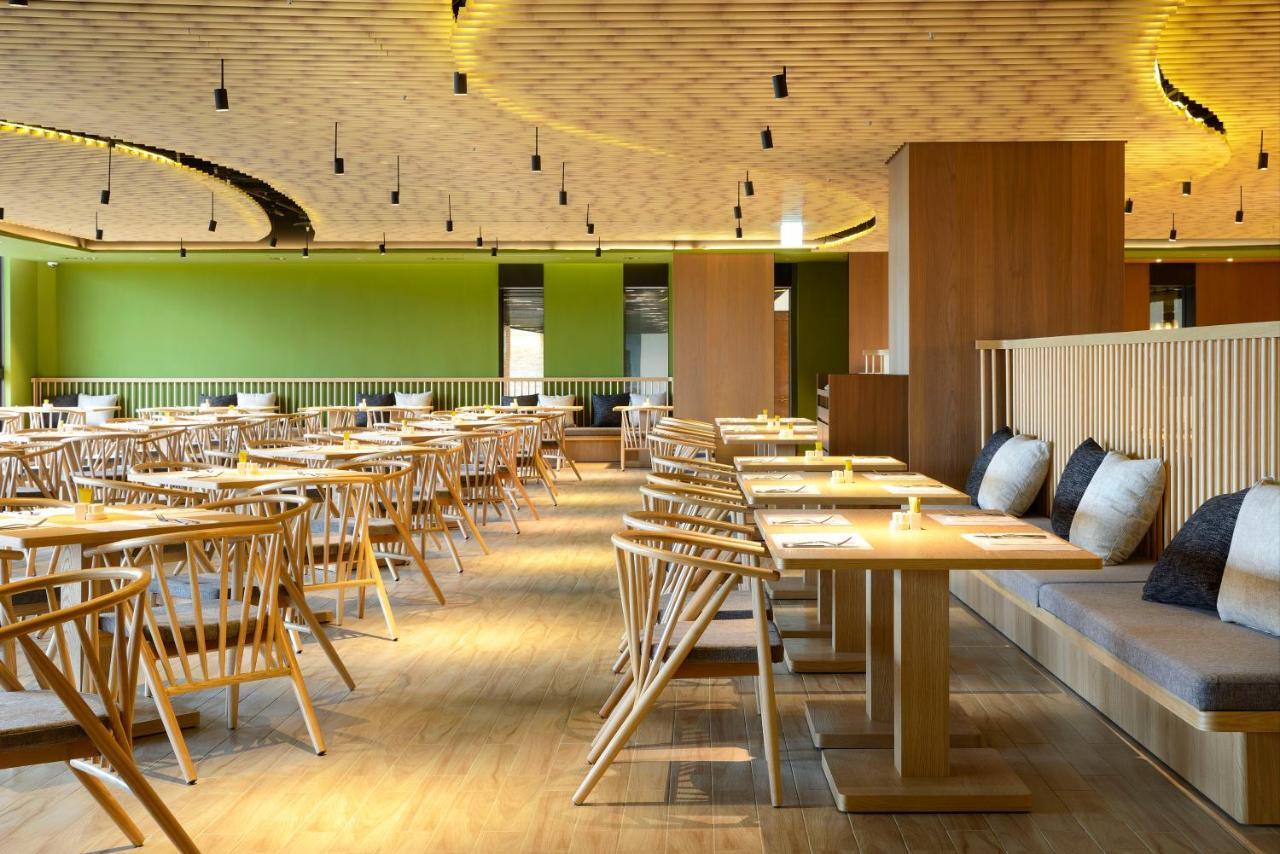Evergreen Palace Hotel Chiayi Taibao Eksteriør bilde Restaurant